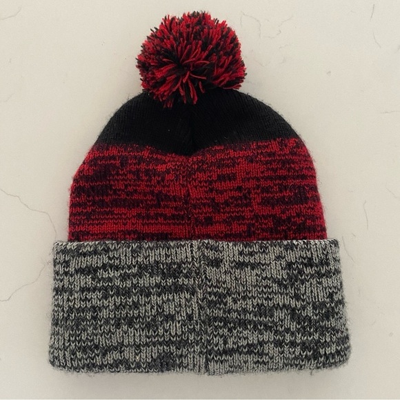 Kansas City Chiefs Embroidered Logo Red, Grey, Black Beanie Hat Chiefs Patch - Picture 4 of 8